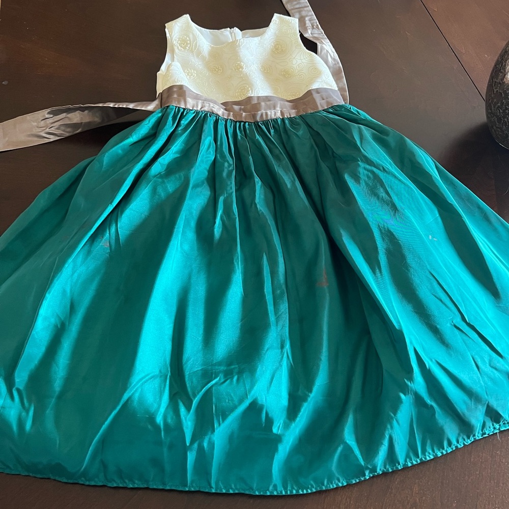Brand new kids size 6x or 7 satin dress.